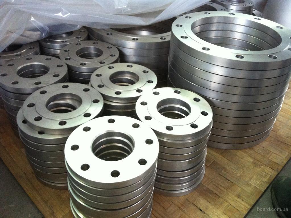 Втулки и фланцы из титана